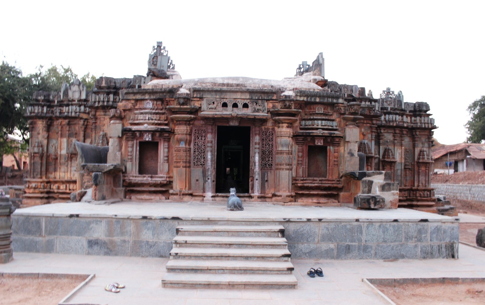 Chandramouleshwara Temple, Hubli — granite shrine architecture from the approach.